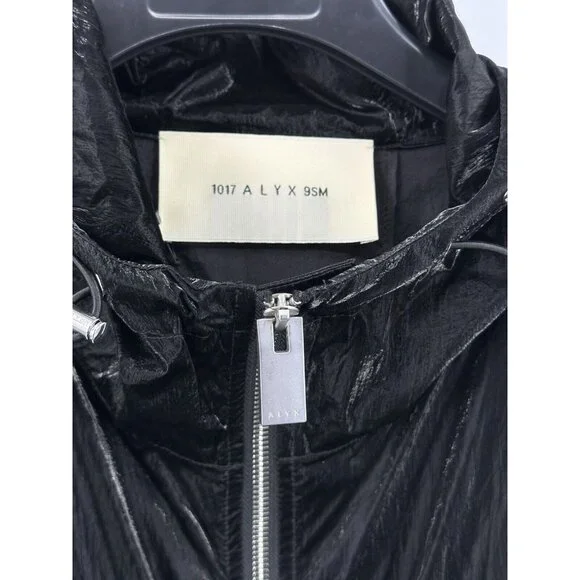 1017 Alyx 9SM Nightrider Shell Jacket Black Size 2XL slim-fit (F-4)